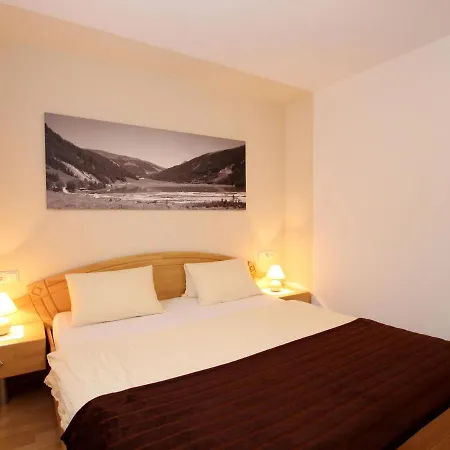 Beautiful Detached Chalet In Mayrhofen Ramsau Tyrol With Sauna Horská chata *