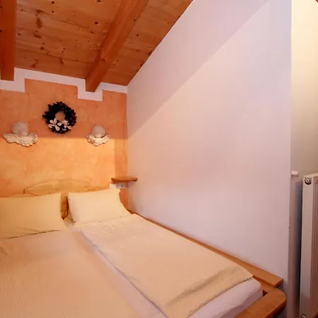 Beautiful Detached Chalet In Mayrhofen Ramsau Tyrol With Sauna Horská chata *