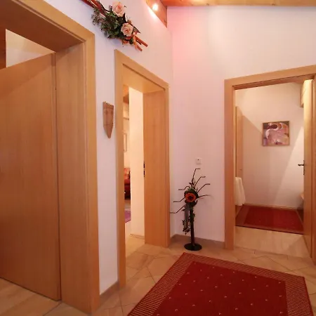 Horská chata Beautiful Detached Chalet In Mayrhofen Ramsau Tyrol With Sauna