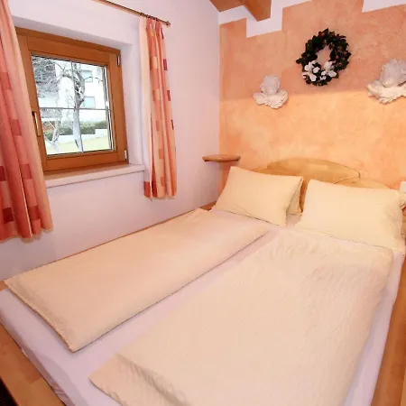 Beautiful Detached Chalet In Mayrhofen Ramsau Tyrol With Sauna Horská chata
