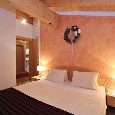 Beautiful Detached Chalet In Mayrhofen Ramsau Tyrol With Sauna Horská chata